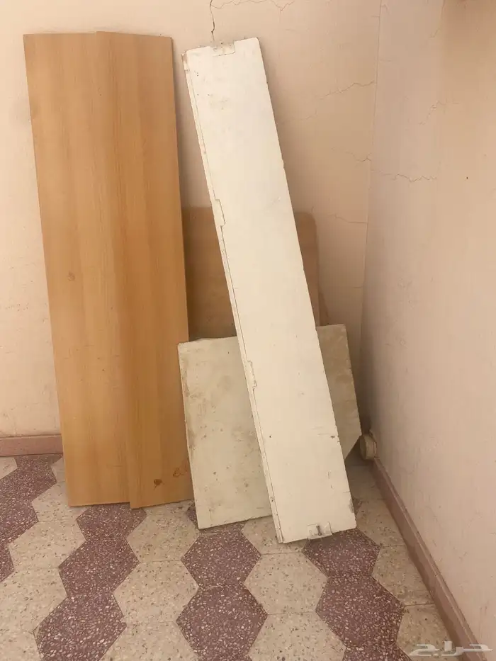 سرير خشب العدد ثلاث 0