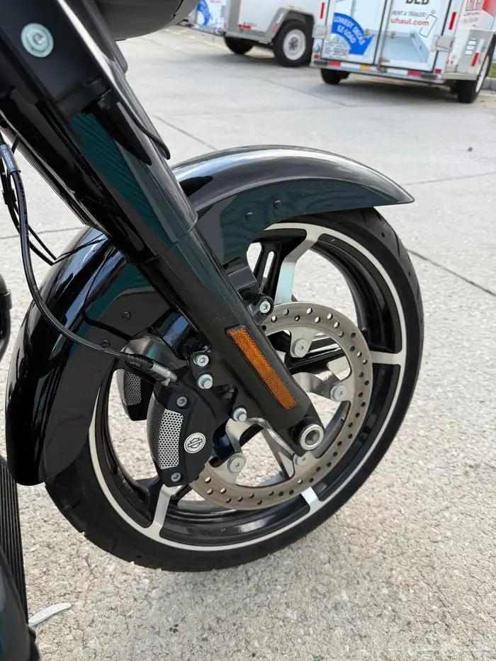 2024 Harley Davidson Street Glide 13