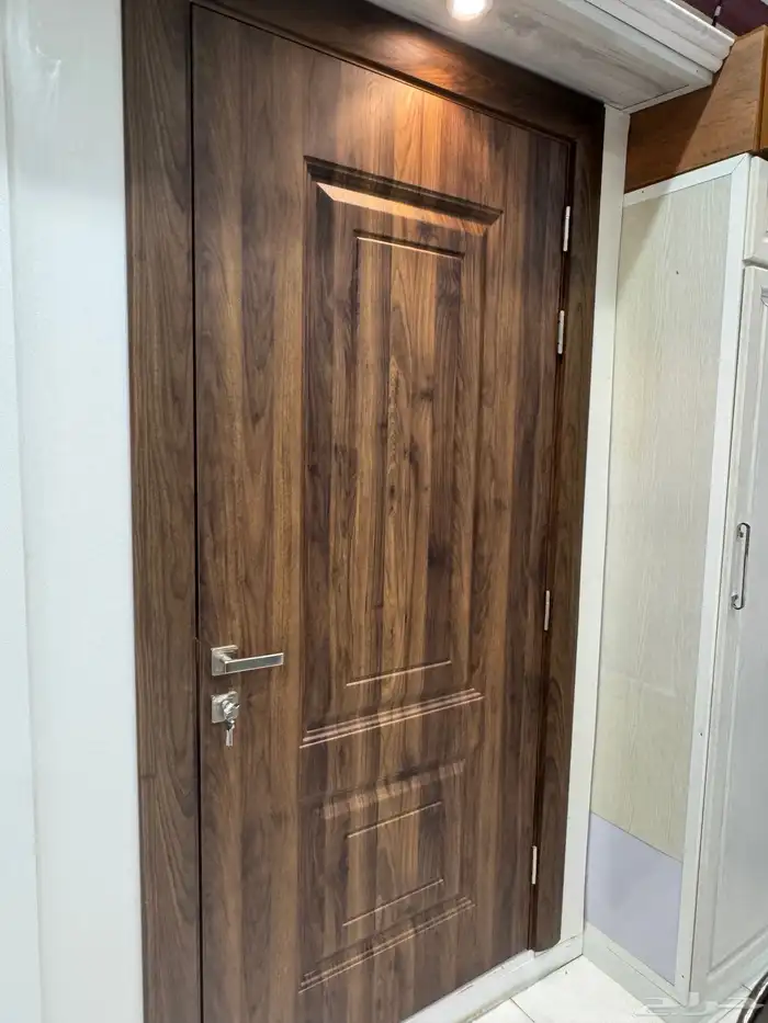 بابك مش بس مدخل  هو بداية حياتك الجديدة 0