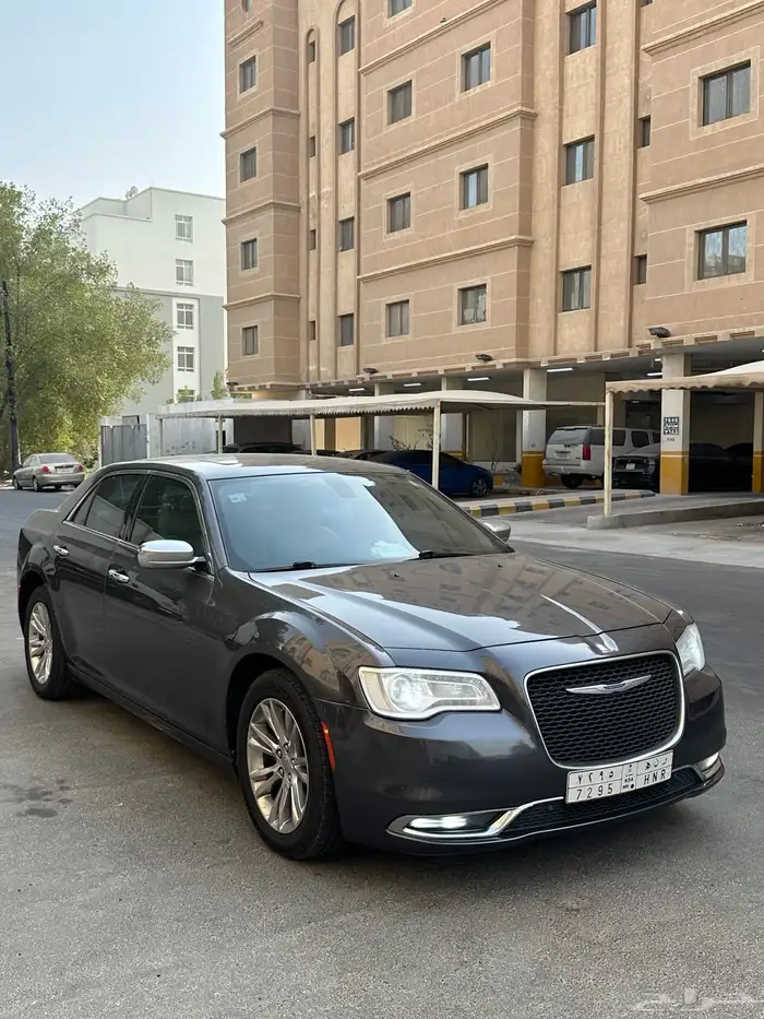 كرايسلر 2019 المالك الاول نظيف 2