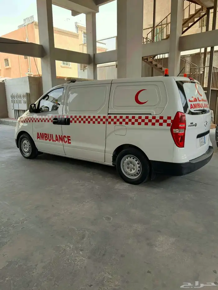 سيارة اتش وان 2021 مجهزة اسعاف 3