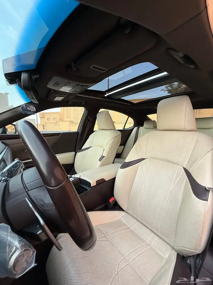 لكزس2019 ES350فئة CC 41
