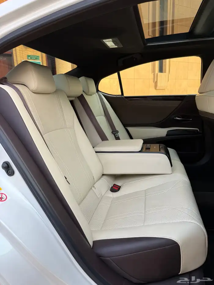 لكزس2019 ES350فئة CC 61