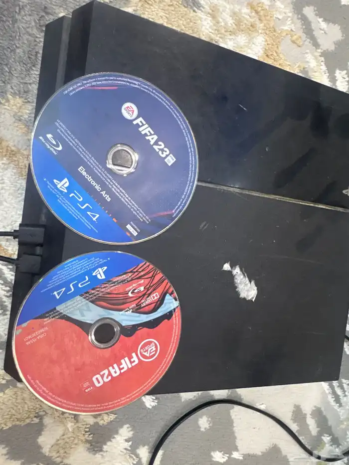 بلاستيشن 4 4