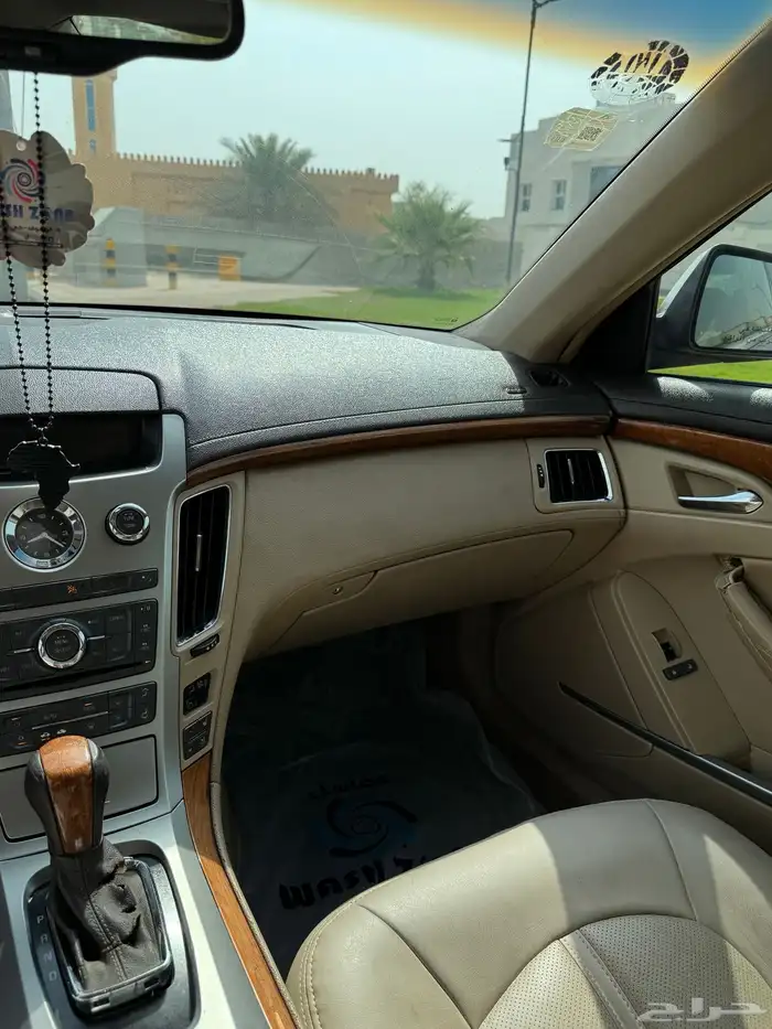 كديلاك CTS 2010 16