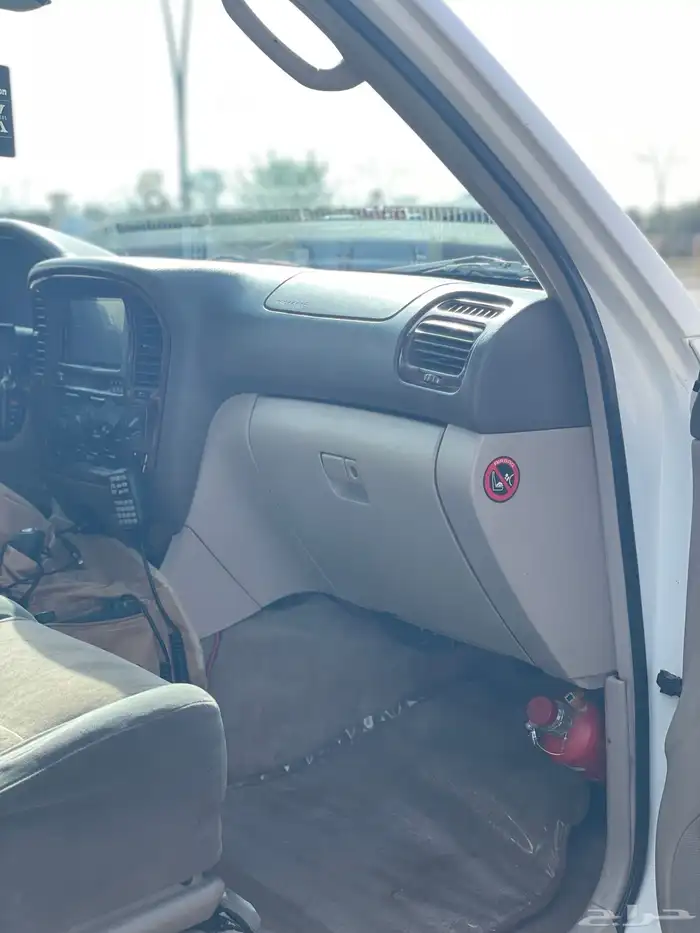 جيب لاندكروزر VXR 8V وكاله للبيع 11