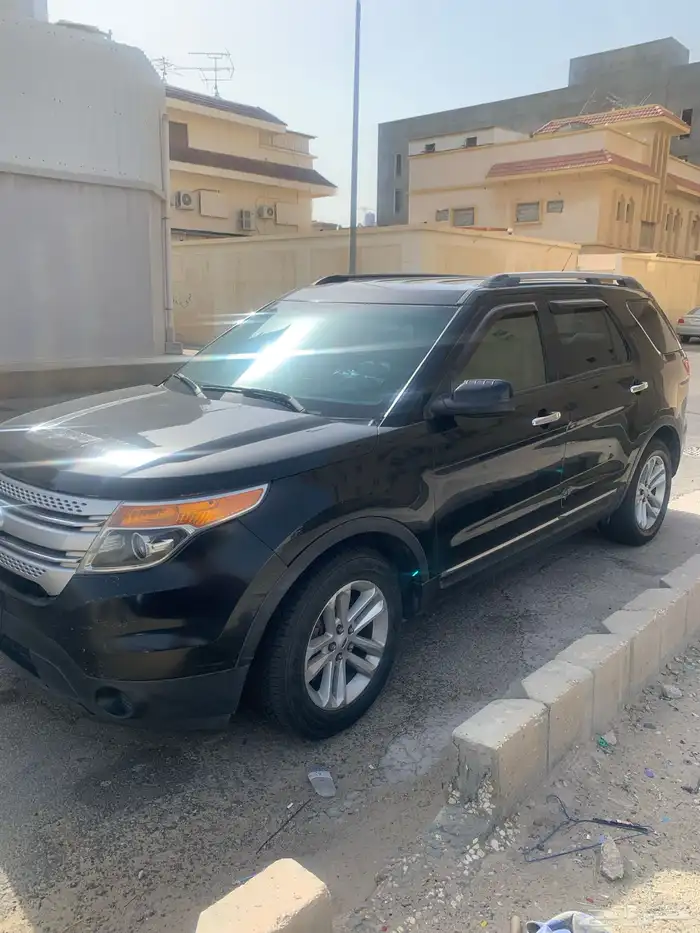 ستاندارد FORD EXPLEROR BASIC 2013 4