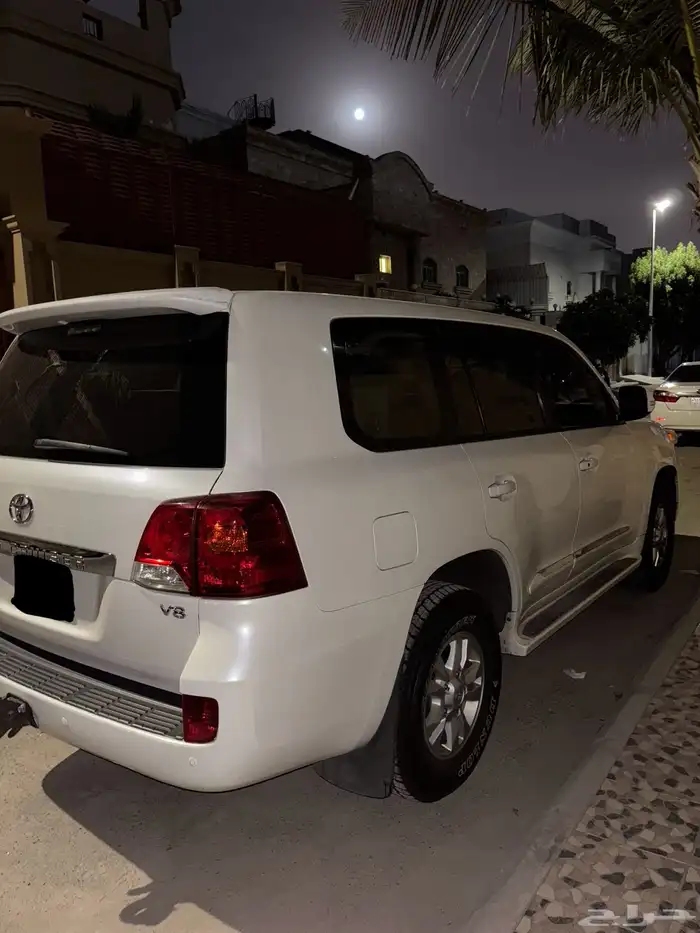 لاندكروزر 2