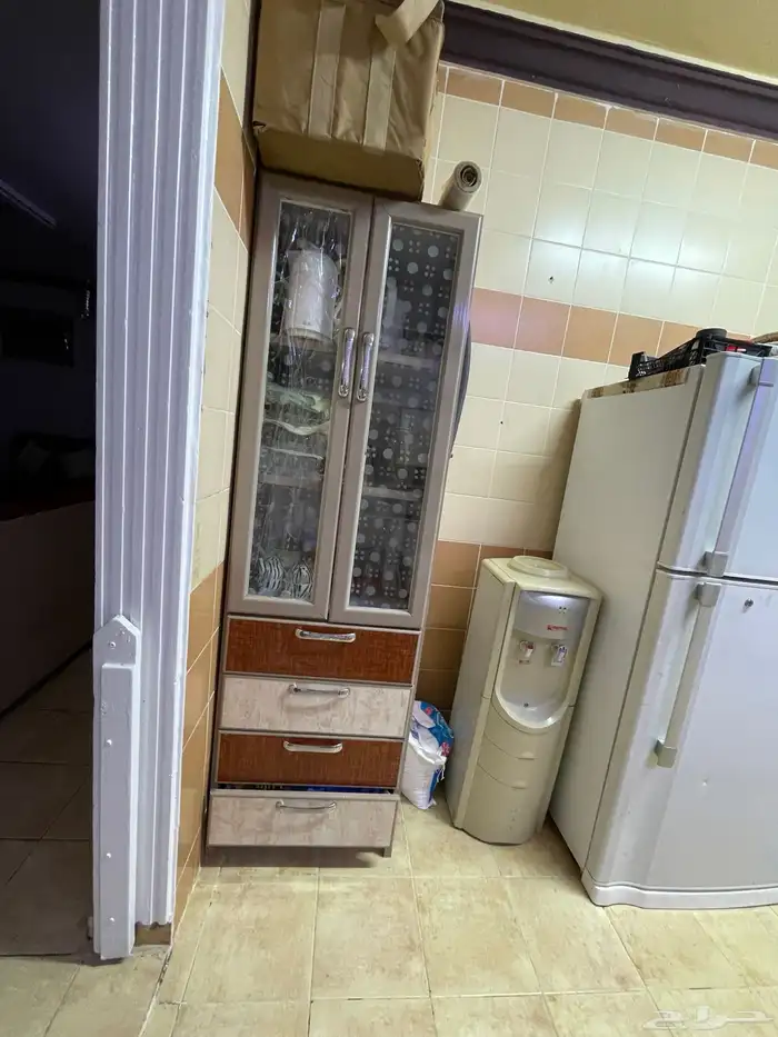 بيع كل شيء موجود   شامل كل الأغراض 37