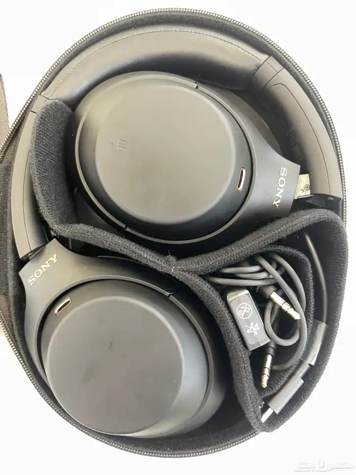 Sony WH-1000XM4 Wireless 1
