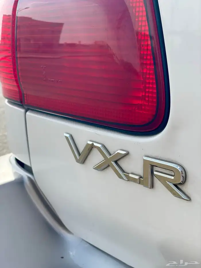 جيب لاندكروزر VXR 8V وكاله للبيع 24