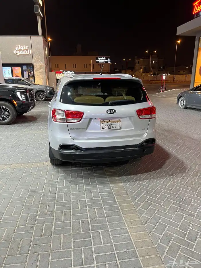 جيب كيا سيرنتو 2015 2