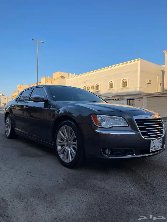 كرايسلر 2014 V8 هيمي 3