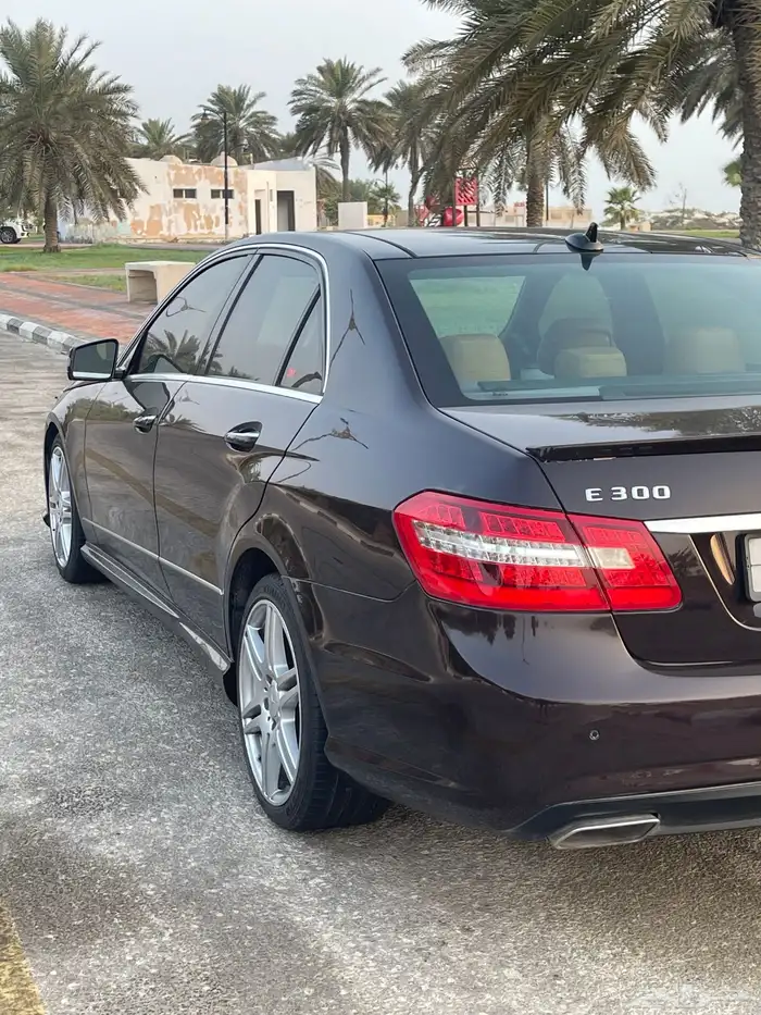 مرسيدس E300 فل كامل 10
