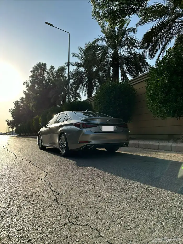 لكزس ES350سعودي 2021 CC 6