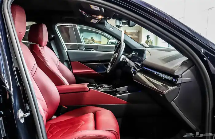 اجمل 2024 BMW 530i - شبه جديده وسعر مميز جدا 11