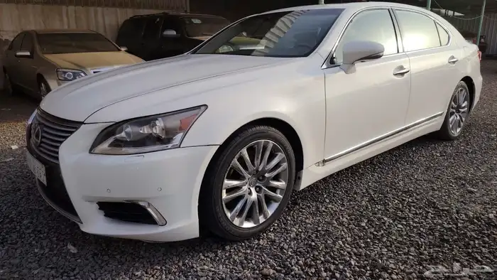 لكزس LS 460 موديل 2013 7