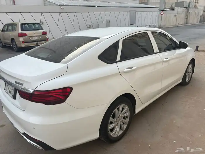 سيارة جيلي بنراي 2020 3