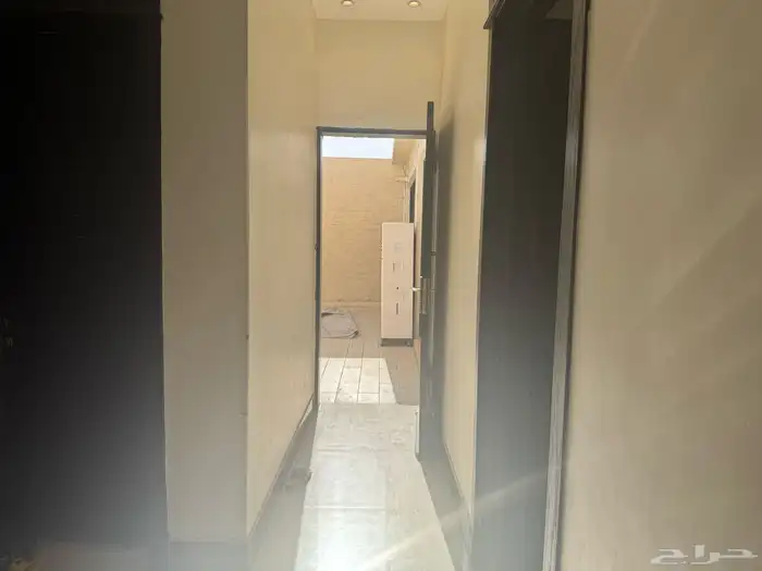 فيلا للبيع في حي الرمال 3