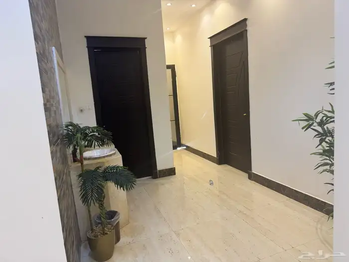 فيلا للبيع في حي الرمال 10