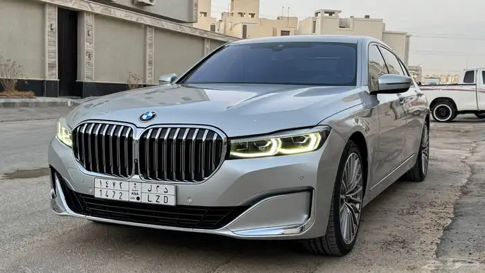 بي ام دبليو 2020 730 ( بحالة الوكالة ممشى 76 ) موصفات خاصة 3