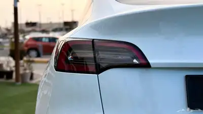 Tesla Model Y long range Auto pilot - 2023 - under warranty index
