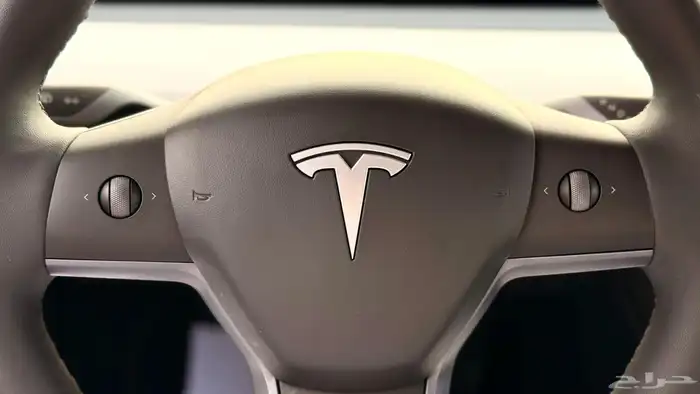 Tesla Model Y long range Auto pilot - 2023 - under warranty 9