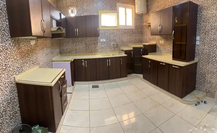 مطبخ للبيع بحالة جيده 0