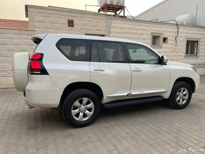برادو ديزل 2019 سبير علاق تانكي كبير لدى معرض قمة الاطلال 11