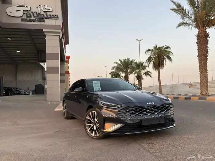 كياK8 (بنزين) 2022 فل كامل داخل ملون 1