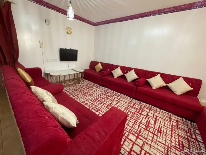 بيع كل شيء موجود   شامل كل الأغراض 74