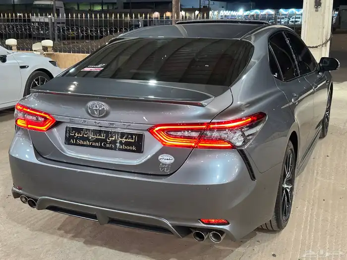 تويوتا كامري 2024 SE رادار V6 فل كامل بحالة الوكالة 8