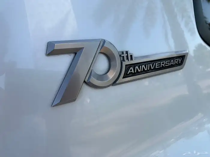 جيب لاندكروزر 2022 سعودي L3 9