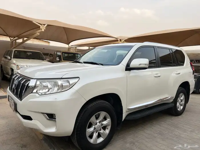 برادو ديزل 2019 سبير علاق تانكي كبير لدى معرض قمة الاطلال 21