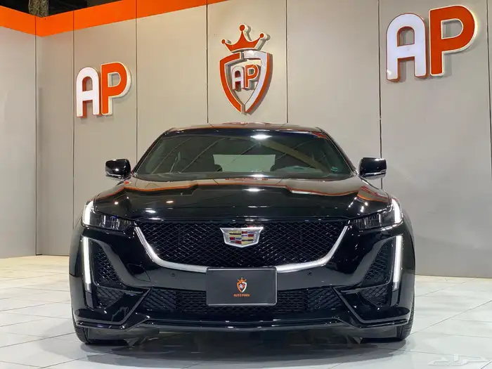 كاديلاك CT5 350T 2022 تحت ضمان الوكالة 4