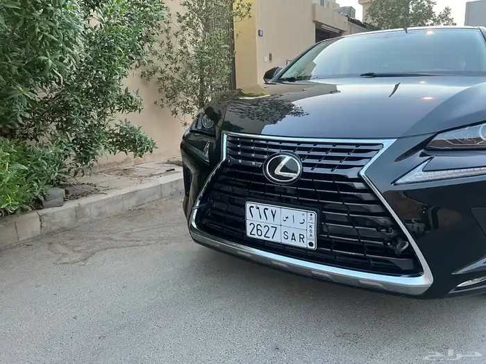 لكزس NX300 2021 0