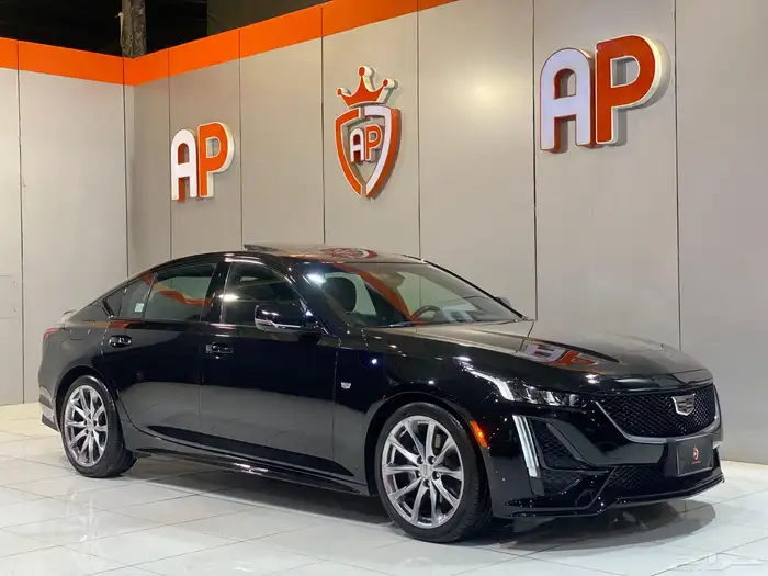 كاديلاك CT5 350T 2022 تحت ضمان الوكالة 1