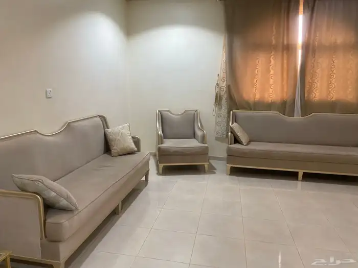 كنب شبه جديد 2