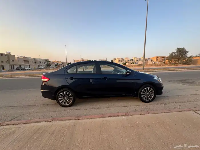 سياز سوزوكي 2024 1
