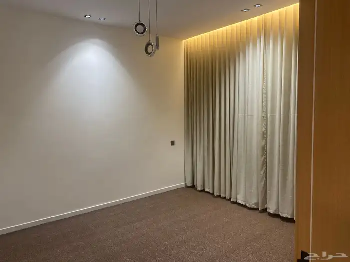 متوفر سنة دراسية 8