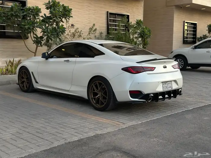 انفنتي Q60 2022 13