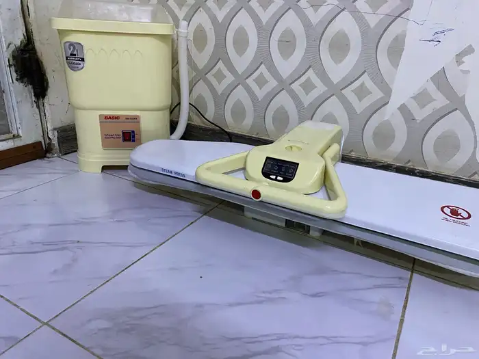 كوايه kmcحجم كبير وغساله بيسك صغيره 0