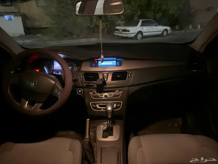 رينو سافران 2013 3