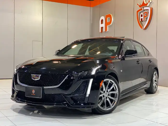 كاديلاك CT5 350T 2022 تحت ضمان الوكالة 5
