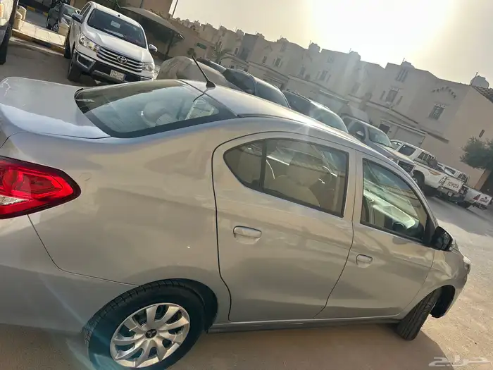 اتراج للبيع 2022 Car for sale 1