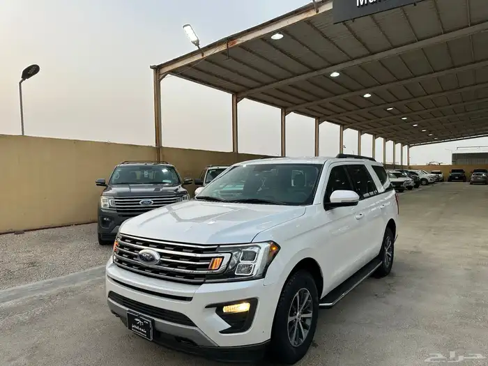 فورد اكسبديشن 2019 xlt جلد تبريد وتسخين وكاله شرط مالك واحد 2