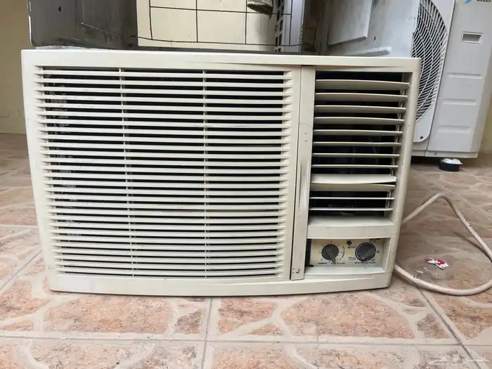 مكيف شباك طن ونص للبيع 0