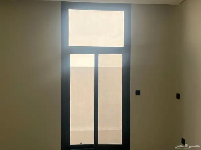 ورشة المنيوم 8