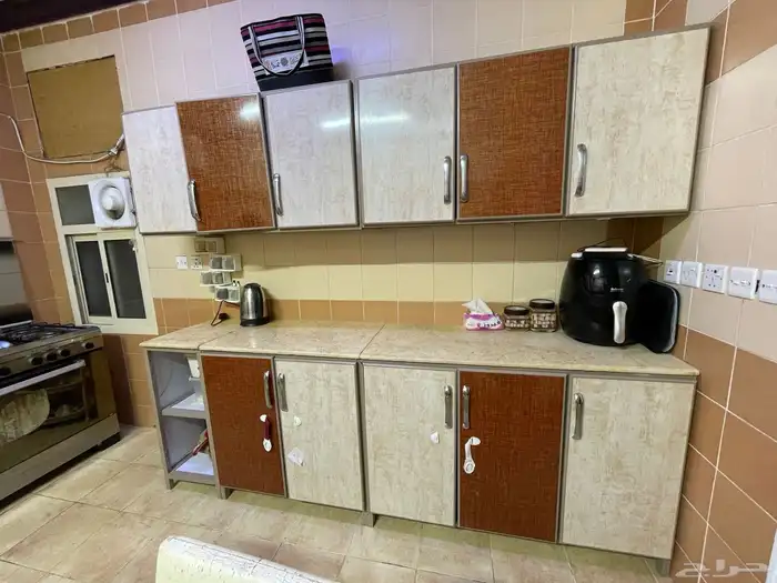 بيع كل شيء موجود   شامل كل الأغراض 38