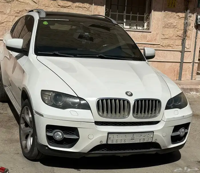 للبيع سيارة BMW X6 2010 6